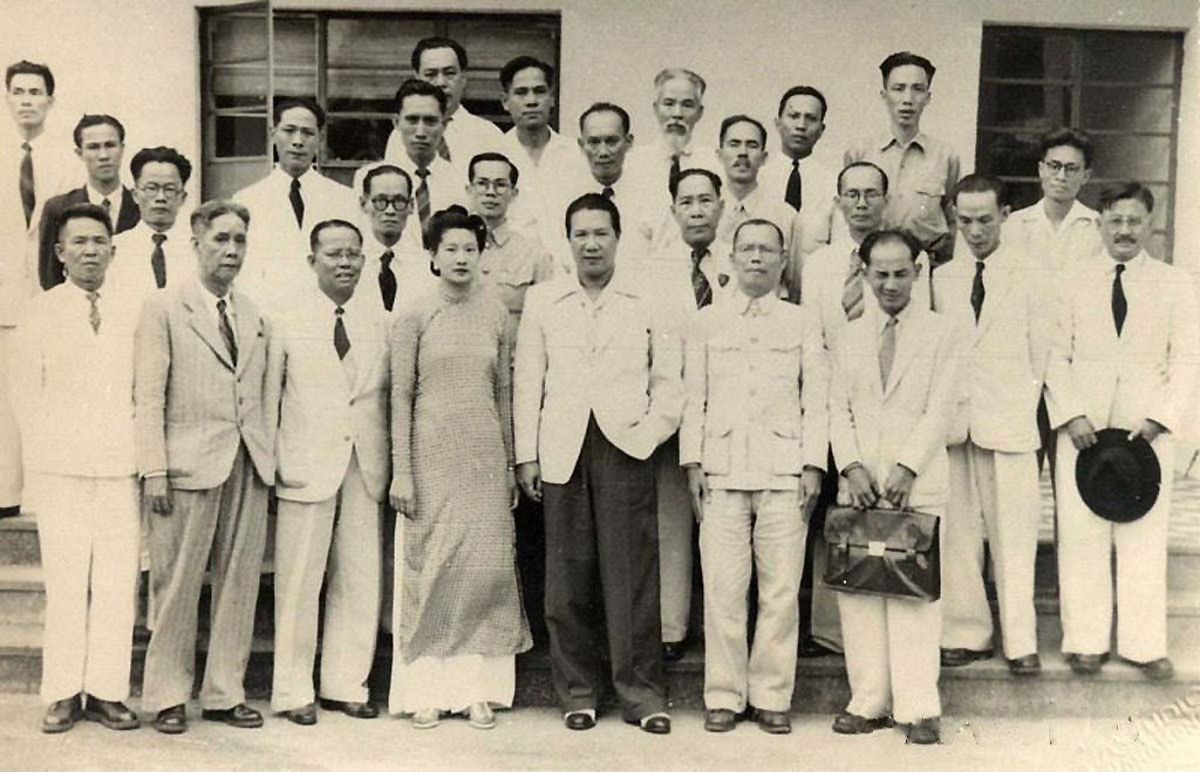 Cung Bảo Bình tình cảm ngọt ngào