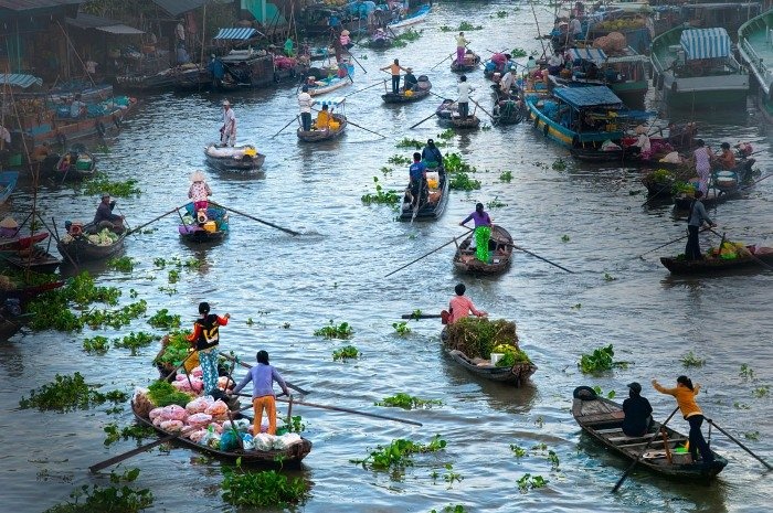 den-noi-song-nuoc