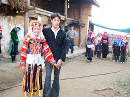 Nghi-thuc-cuoi-cua-nguoi-Lo-Lo-458