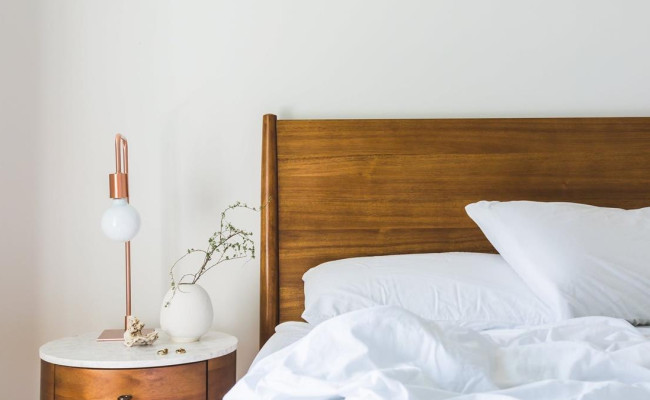 7 đồ cấm kỵ trong phong thủy phòng ngủ khiến sức khỏe sa sút, hôn nhân lục đục