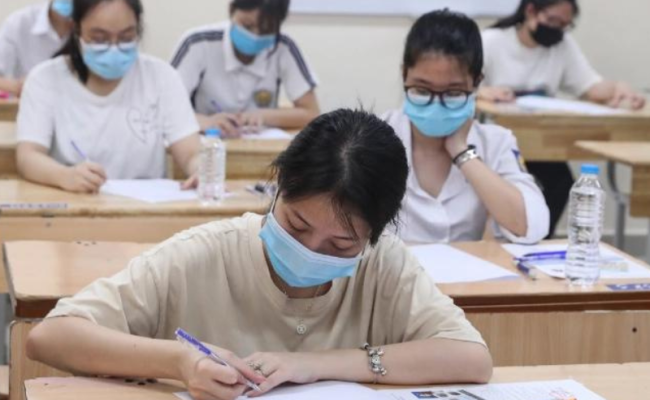 Đi thi mặc áo màu gì để may mắn? 9 màu sắc may mắn giúp sĩ tử thi cử đỗ đạt điểm cao